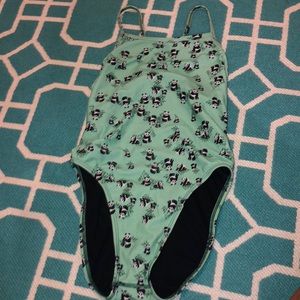 One piece bathing suit